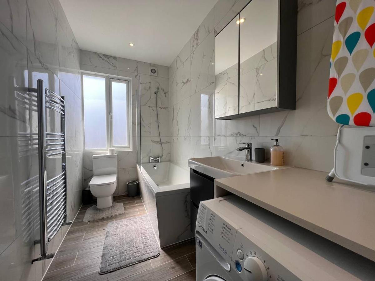 Star London Finchley Road 2-Bed Residence Extérieur photo